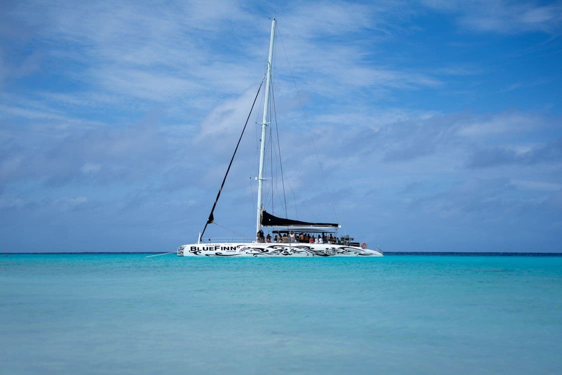 Day Trip to Klein Curaçao: How to Get There, Which Boat to Pick & What to Expect